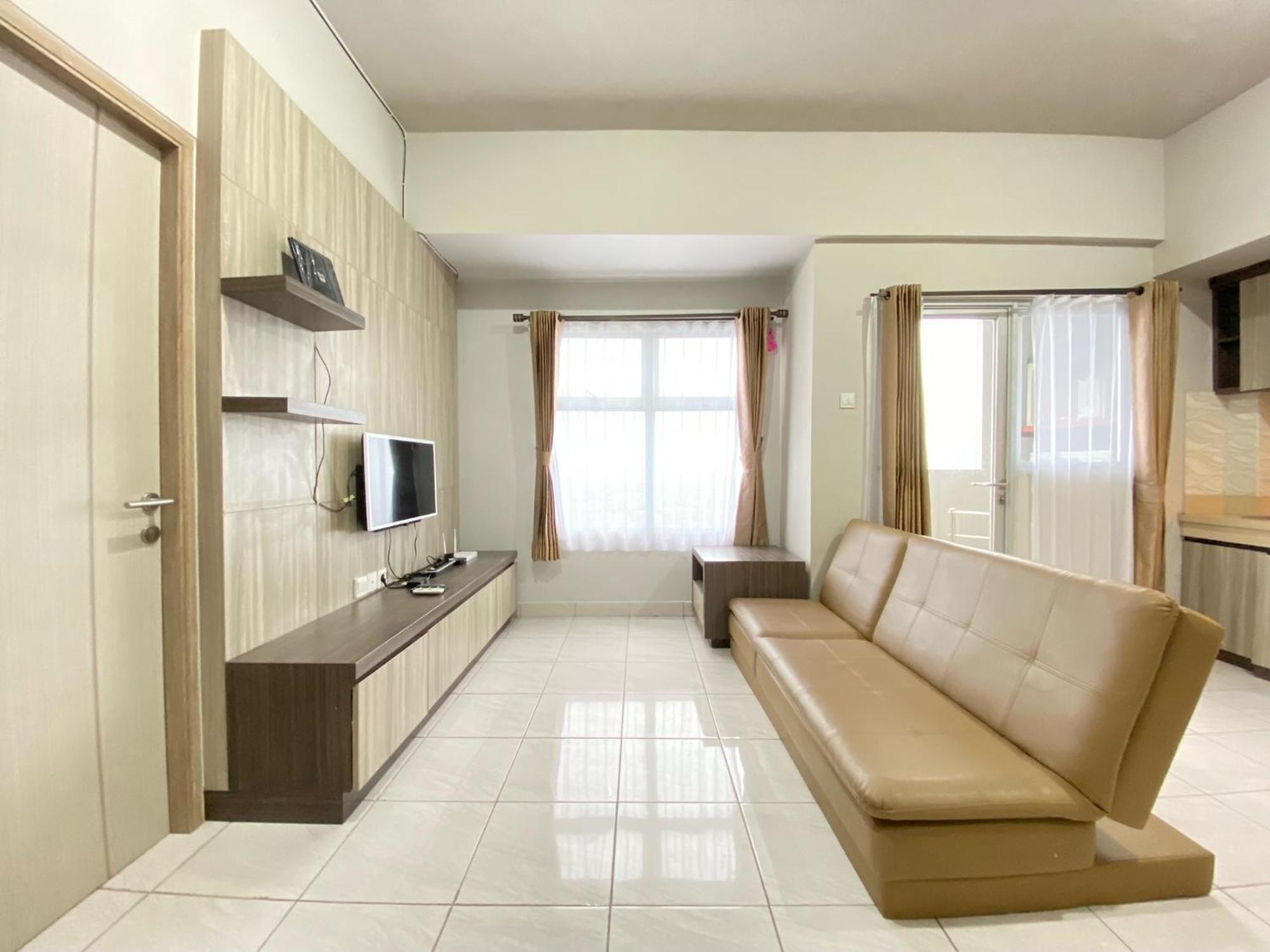Spacious And Homey 2br At Newton By Travelio